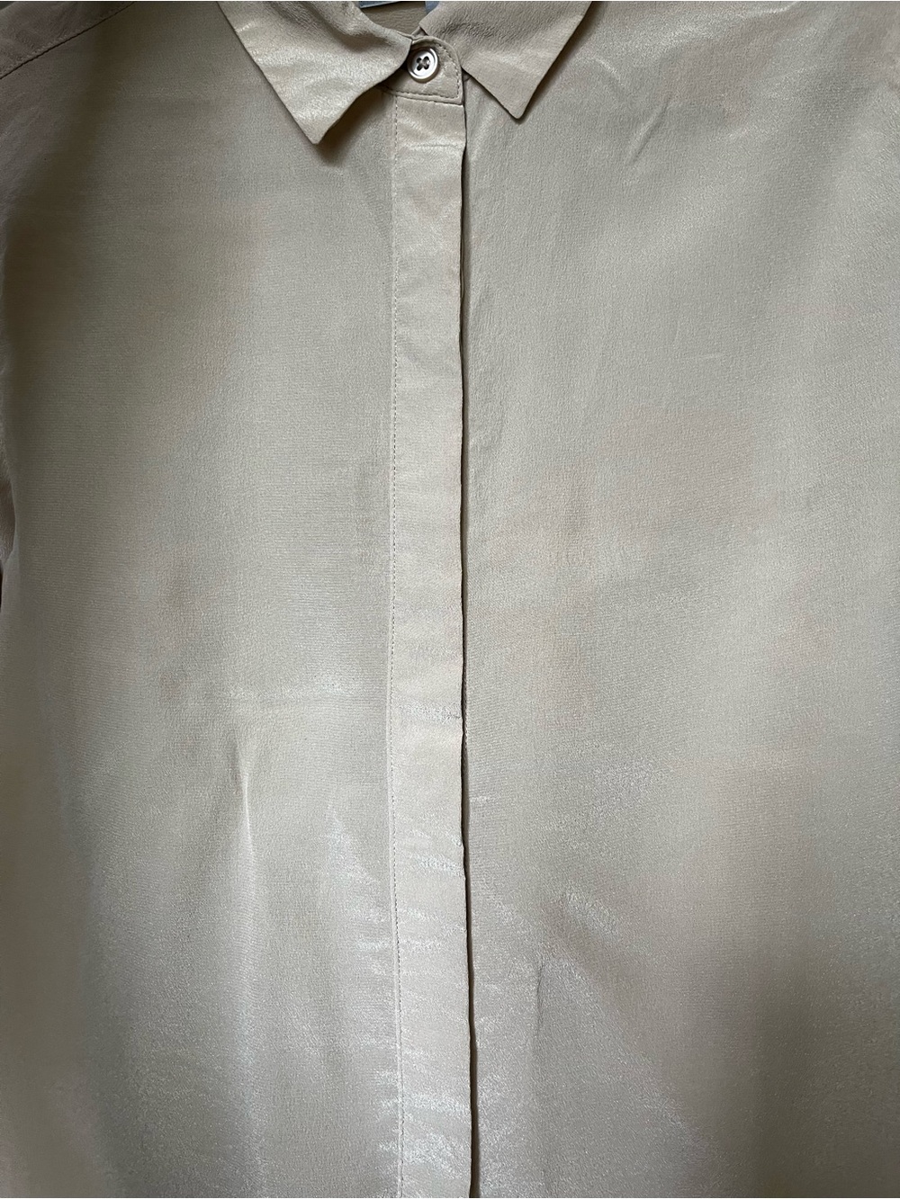 Uniqlo 100% Silk Long Sleeve Button-Front Shirt - Beige Classic preppy s - Picture 6 of 8